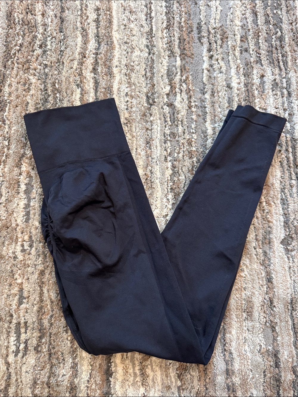 High-Rise Black Women's Leggings with Sculpting Fit